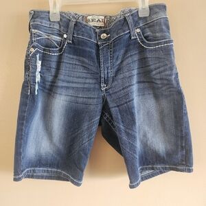 ARIAT Women's Denim Burmuda Shorts SIZE 34R